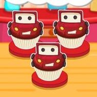 Игра Тачки 4: готовим с Маквином кексы Игра Тачки 4: готовим с Маквином кексы