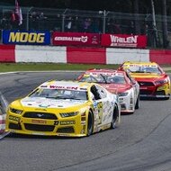 Игра Гонки 100