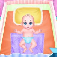 Игра Малышка Тейлор: уход за малышом