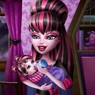 Игра Няня Монстр Хай