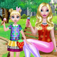 Игра Одевалки Мама и Дочка