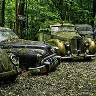 Игра Побег с автомобильного кладбища