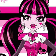 Игра Школа Монстров: Праздниный наряд